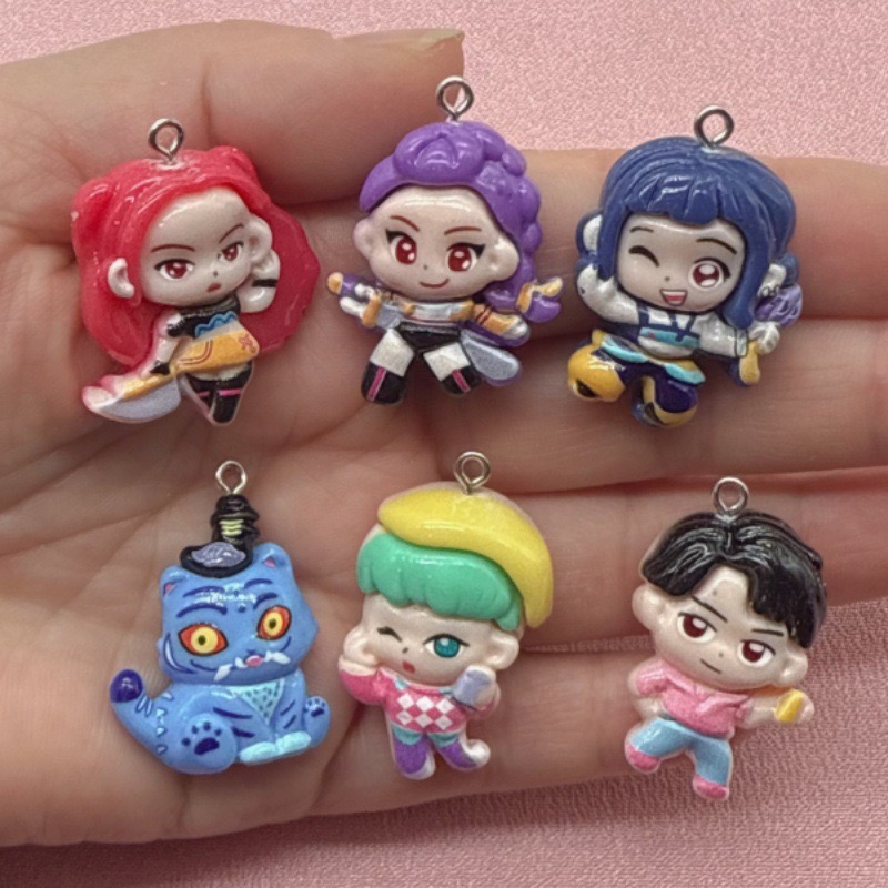 10pcs resin cartoon pendant, D - Resin Art Pendant recension och pris