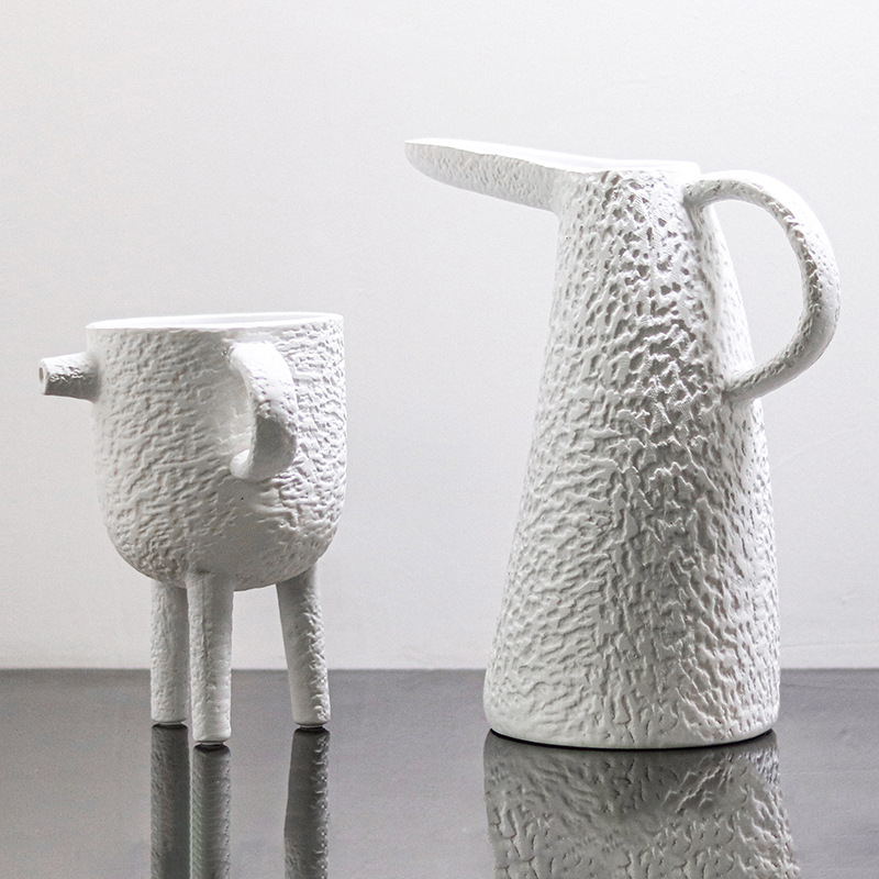 Modern Art Handle Kettle Vase, - Resin Art Dining Table recension och pris