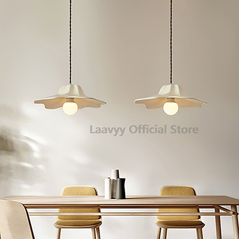 Modest Petal Shape Living Room - Resin Art Dining Table recension och pris