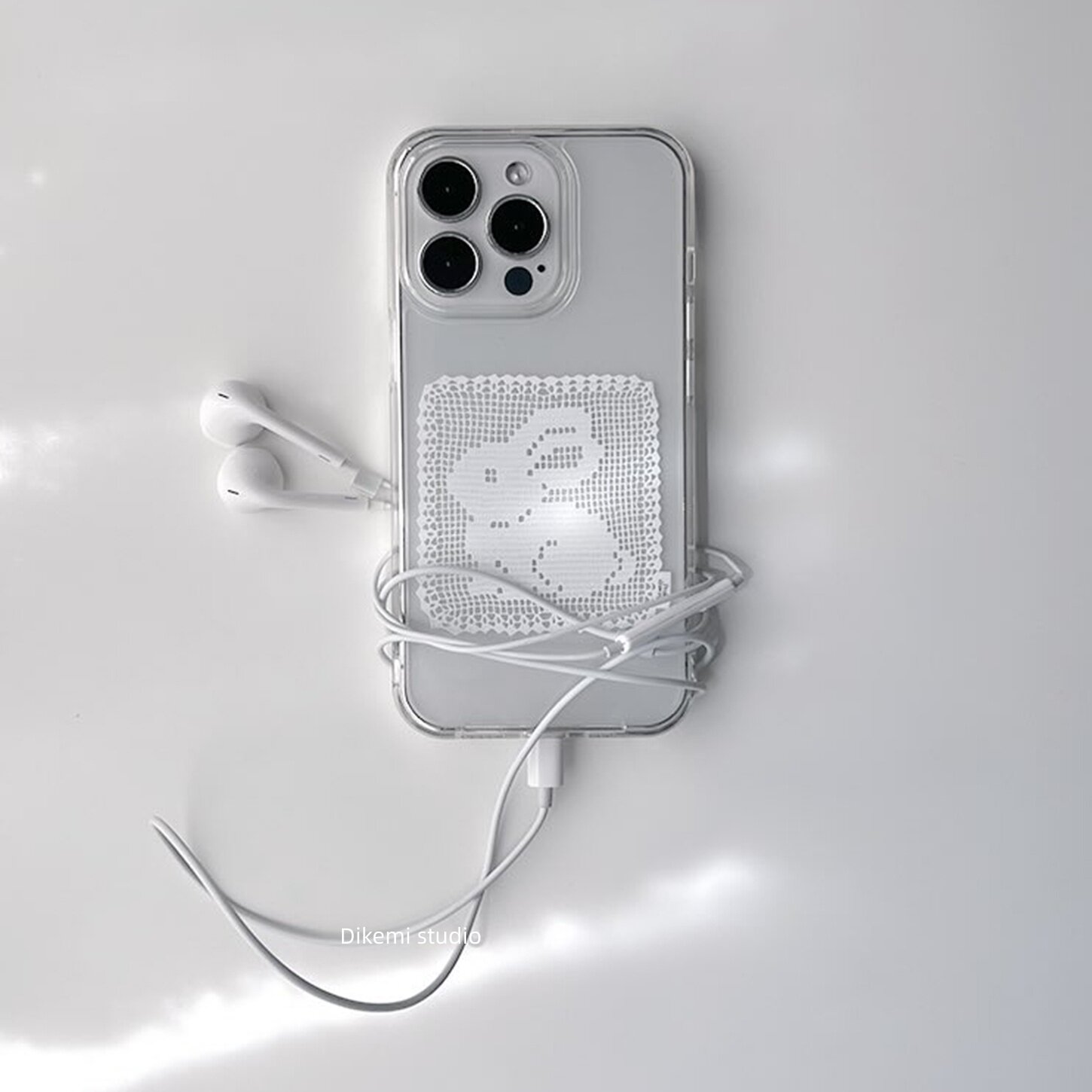 Korean Ins White Lace Pattern  - Resin Art Phone Case recension och pris